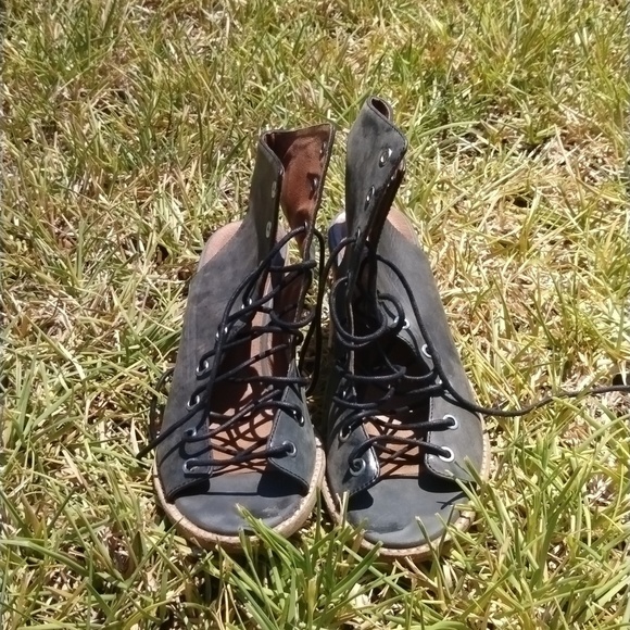 Free People Shoes collab with Jeffrey Campbell - Picture 9 of 12